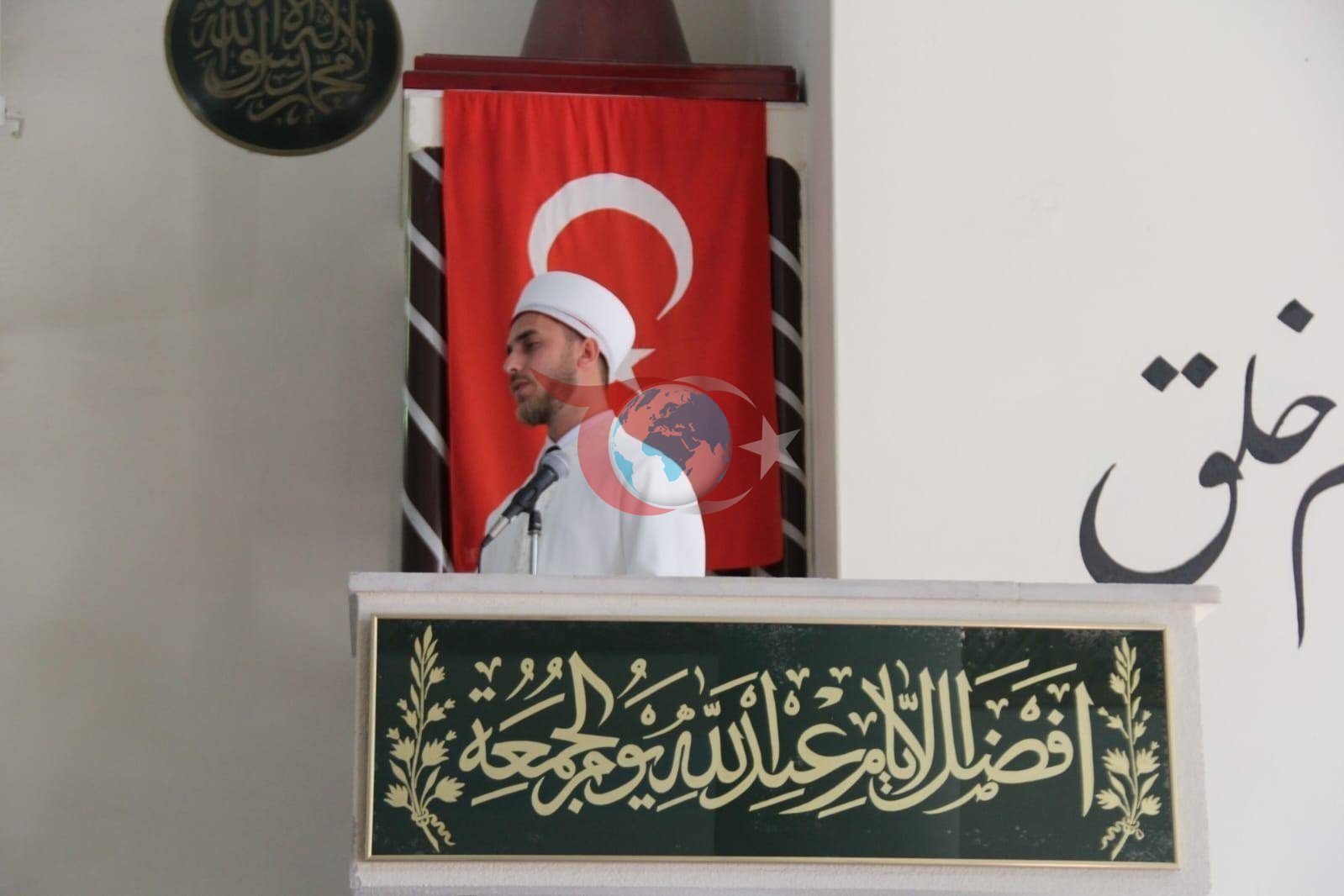 Cuma hutbesinde &rsquo;sanal kumar ve dijital bağımlılık&rsquo; uyarısı