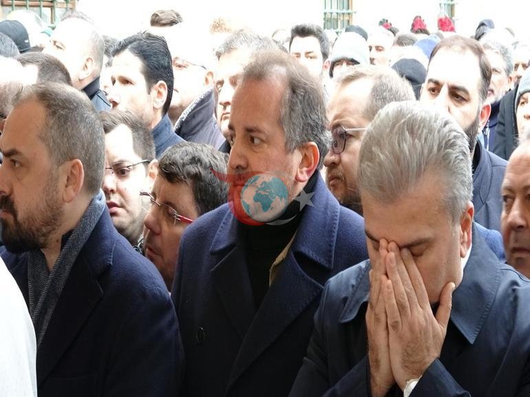 AK Parti Milletvekili Özenin annesi toprağa verildi