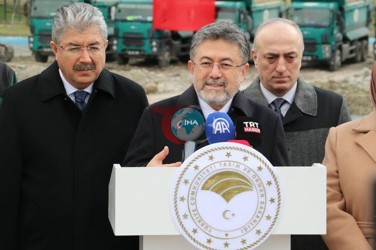 Bakan Yumaklı, Eskişehir’de