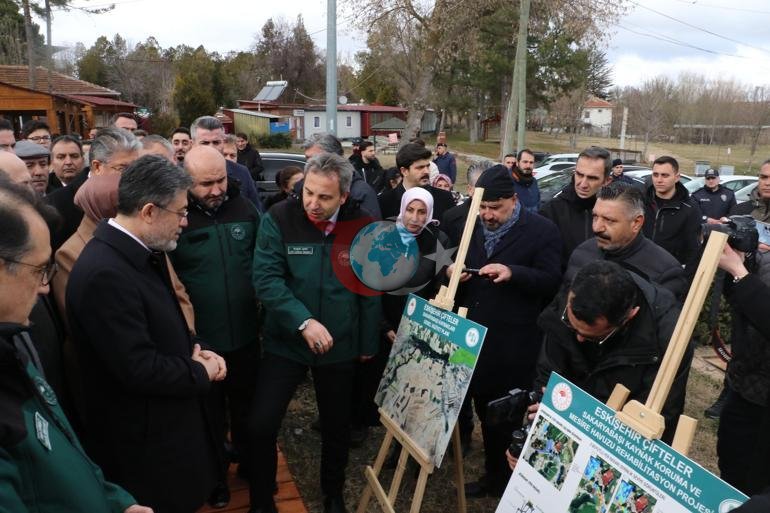 Bakan Yumaklı, Eskişehir’de