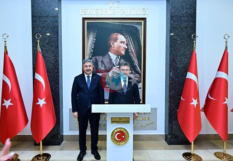 Bakan Yumaklı, Eskişehir’de