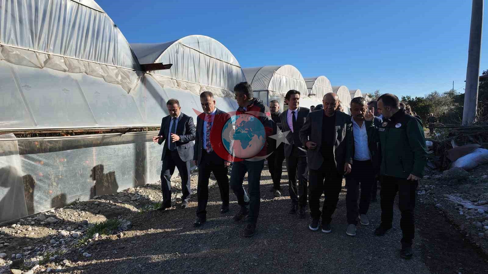 Vali Akbıyık, Seydikemer&rsquo;de selden etkilenen çiftçilerle bir araya geldi