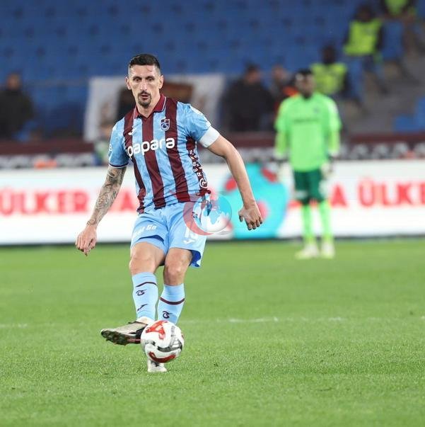 Trabzonspor sahasında kazanarak zirve takibini sürdürdü
