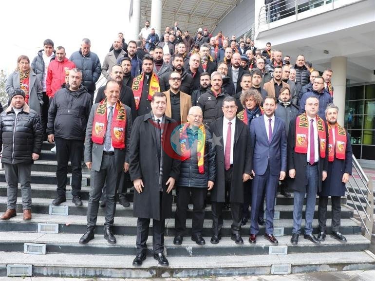 Zecorner Kayserispor Başkanı Nurettin Açıkalın güven tazeledi