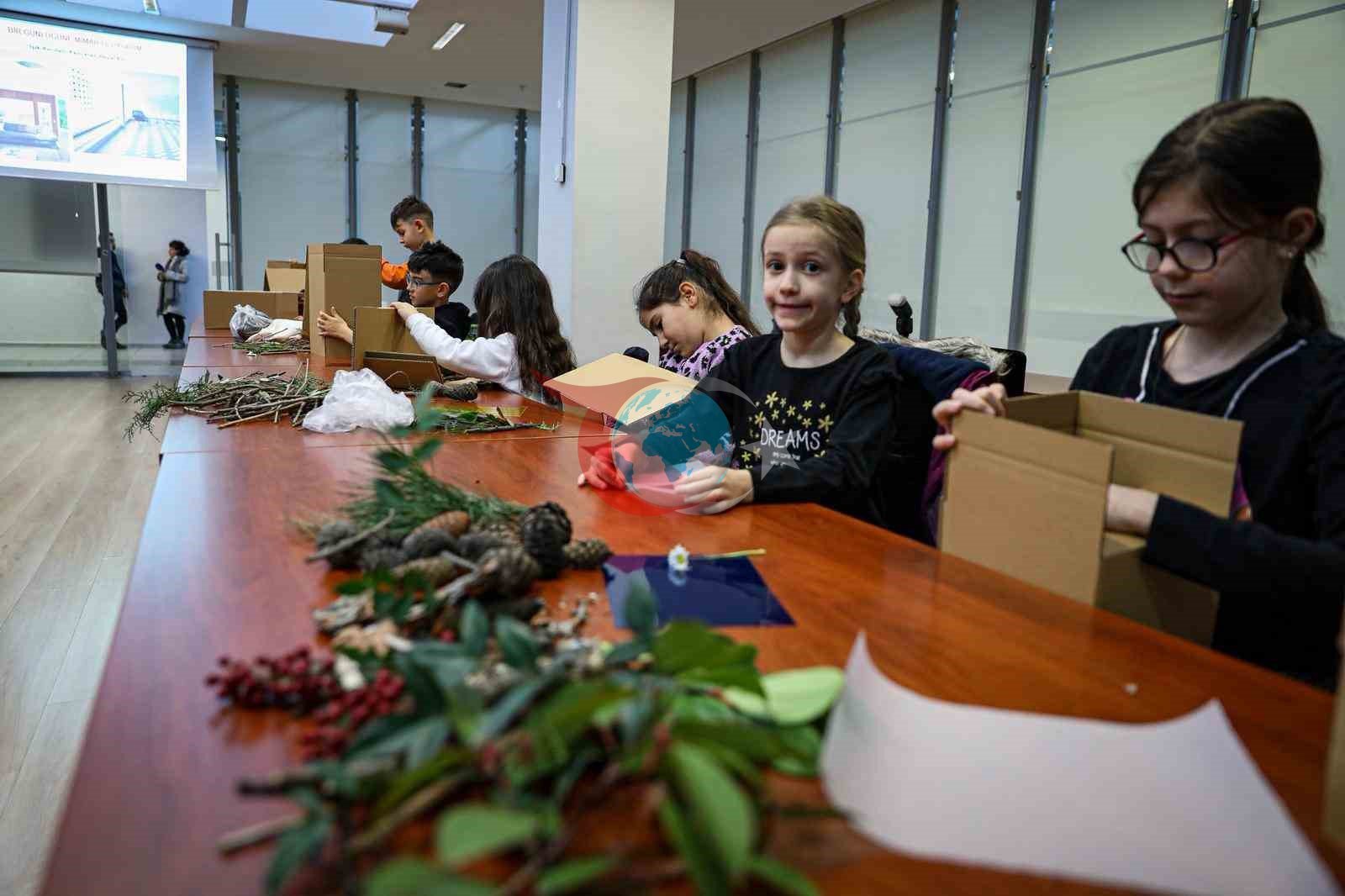 Çocuklar bir günlüğüne mimar oldu