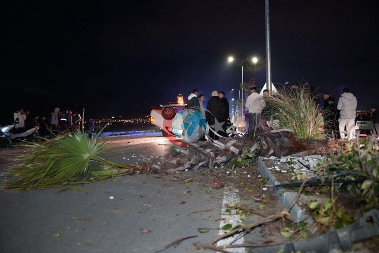 รevre yolunu yarฤฑล pistine รงevirdi Lรผks araรง takla attฤฑ