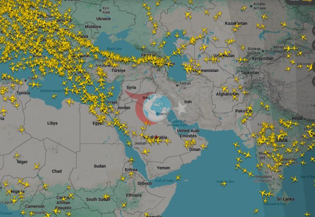 Orta Doğu hava sahası kapandı: Uçuşlar durdu, gökyüzü boşaldı