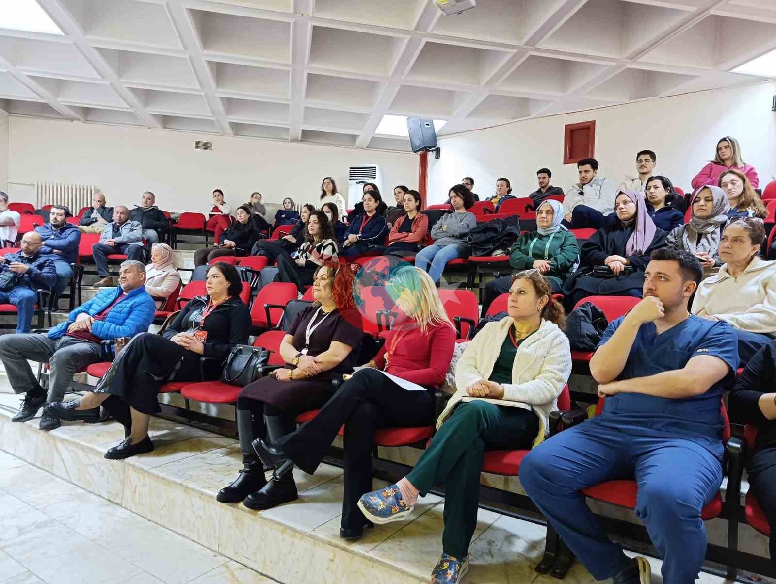 Aydın&rsquo;da sağlık çalışanlarına organ bağışı eğitimi verildi