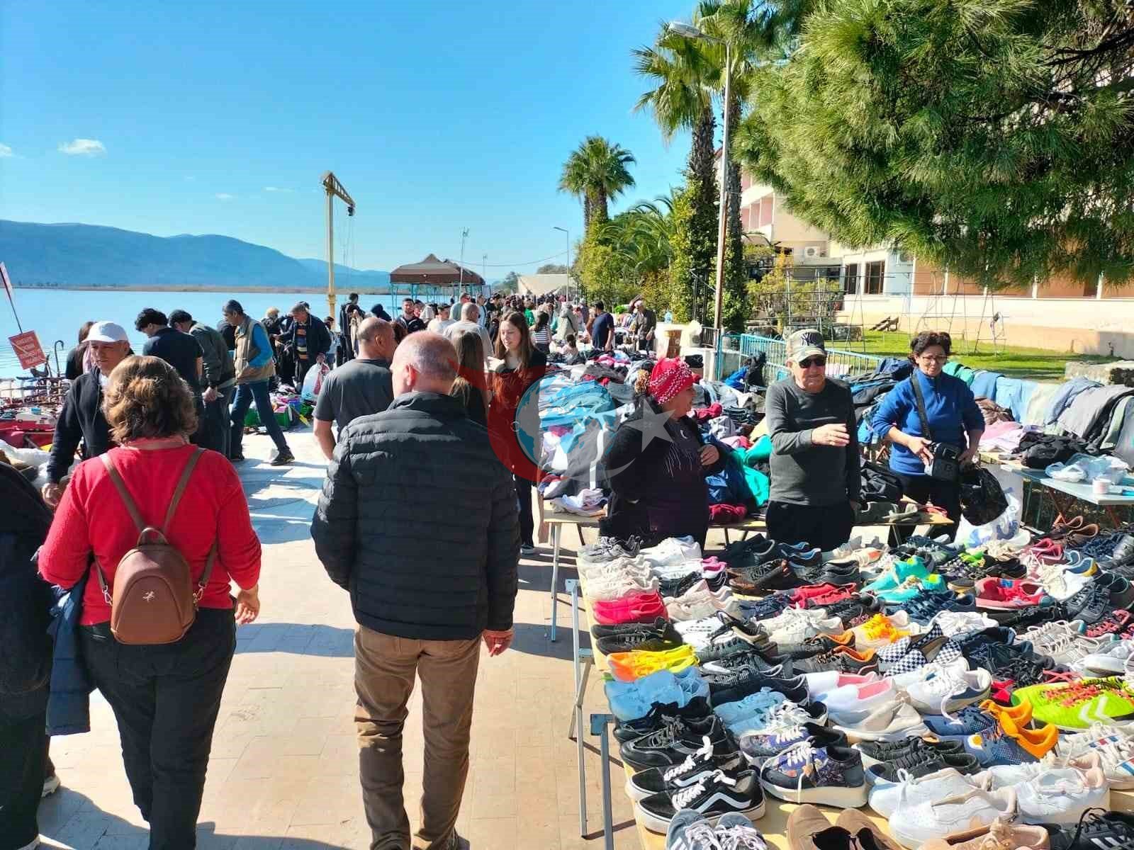 Köyceğiz’de yılın ilk ikinci el pazarı kuruldu