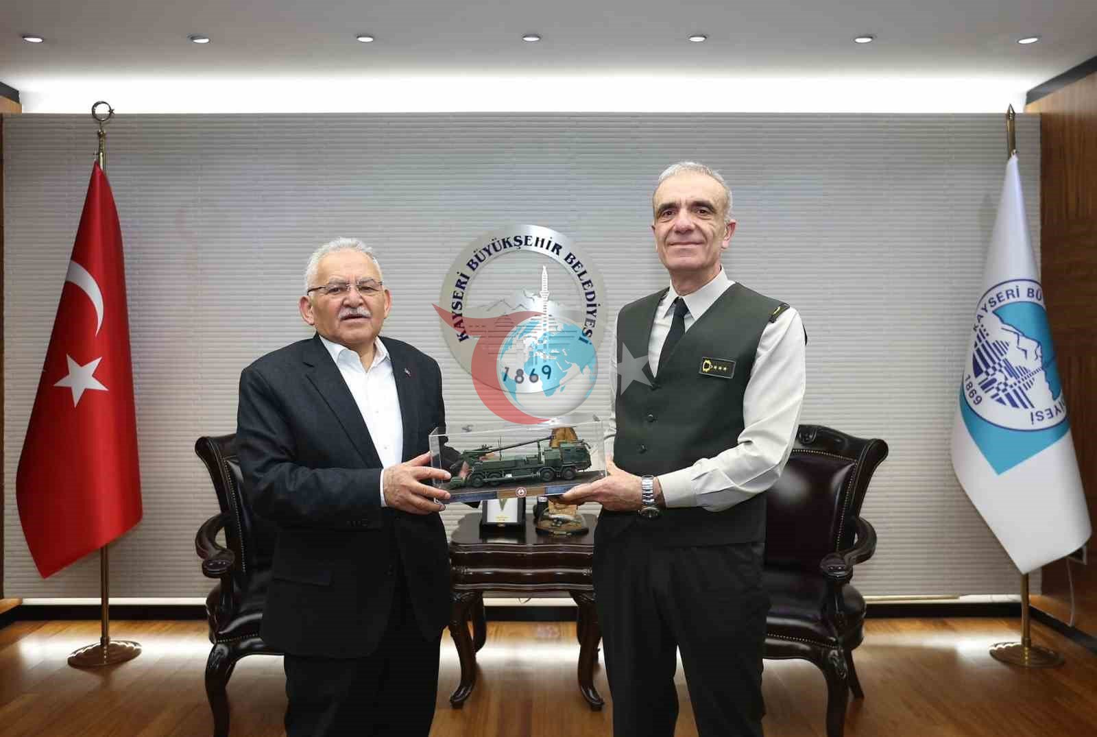 Başkan Büyükkılıç’tan birlik mesajı: Büyükşehir’de ziyaretçi rüzgarı