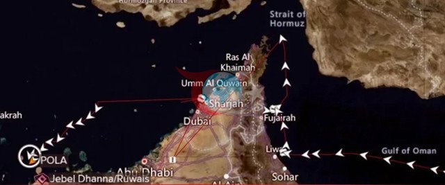 Hürmüz Boğazı'nda dikkat çeken geçiş! Sadece tek tanker ilerledi - Resim: 0