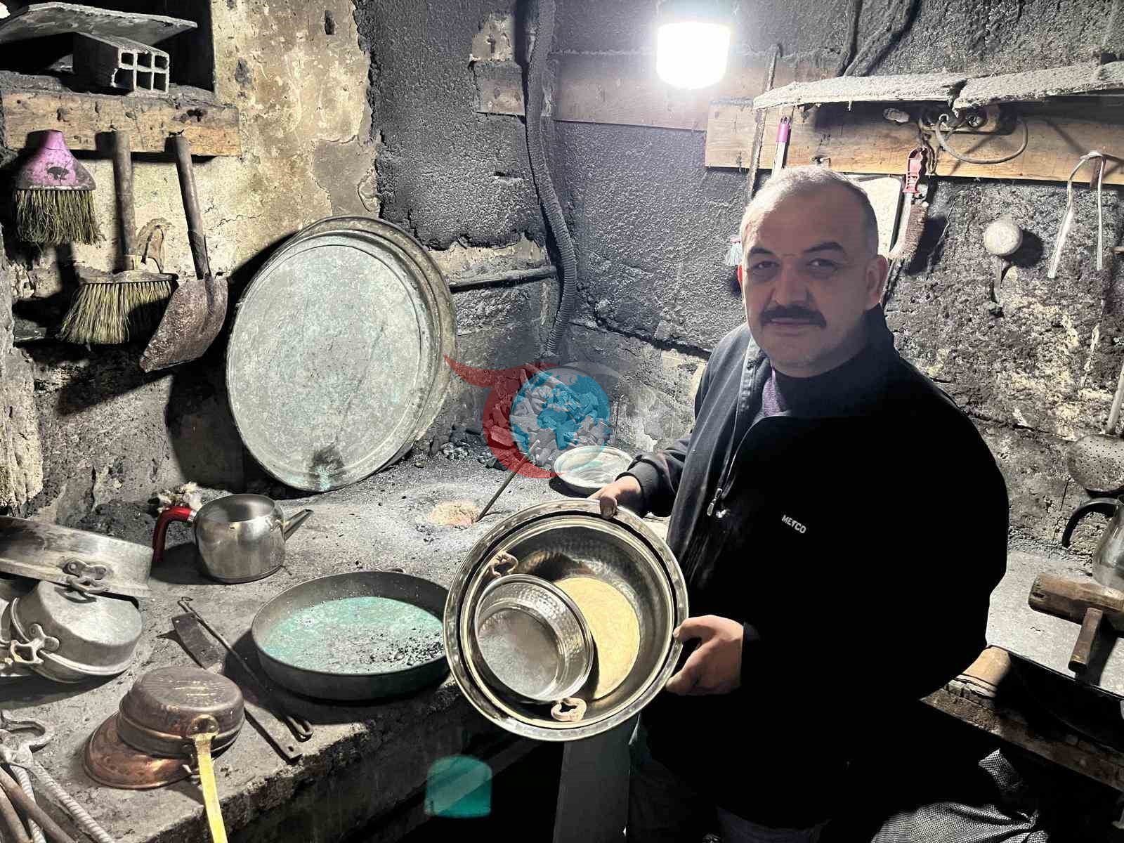 Anadolu&rsquo;nun köklü mesleklerinden kalaycılık, gün geçtikçe azalıyor