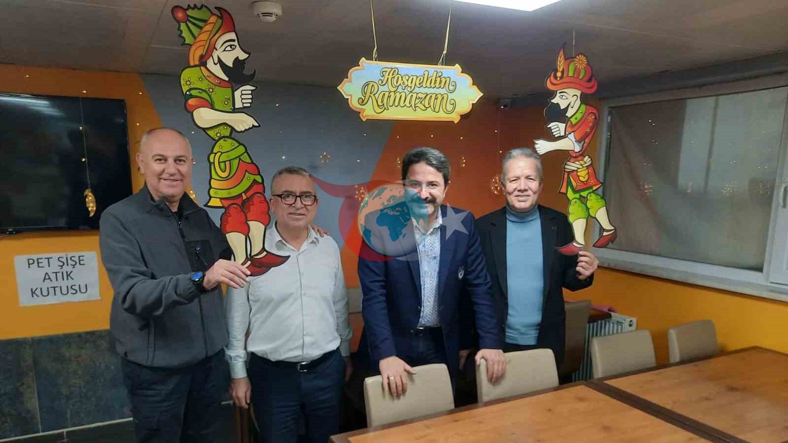 Yurtta kalan öğrenciler Ramazan coşkusunu yaşadı