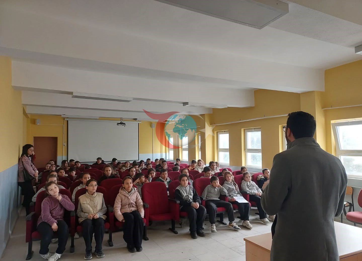 Yenipazar'da Ortaokul Öğrencilerine Ramazan Ayının Önemi Anlatıldı