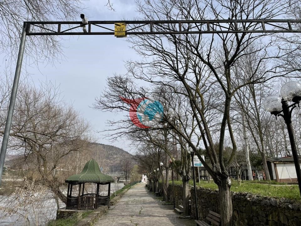 Osmaneli&rsquo;nde parklar ve Sakarya Nehri kenarı 24 saat izlenecek