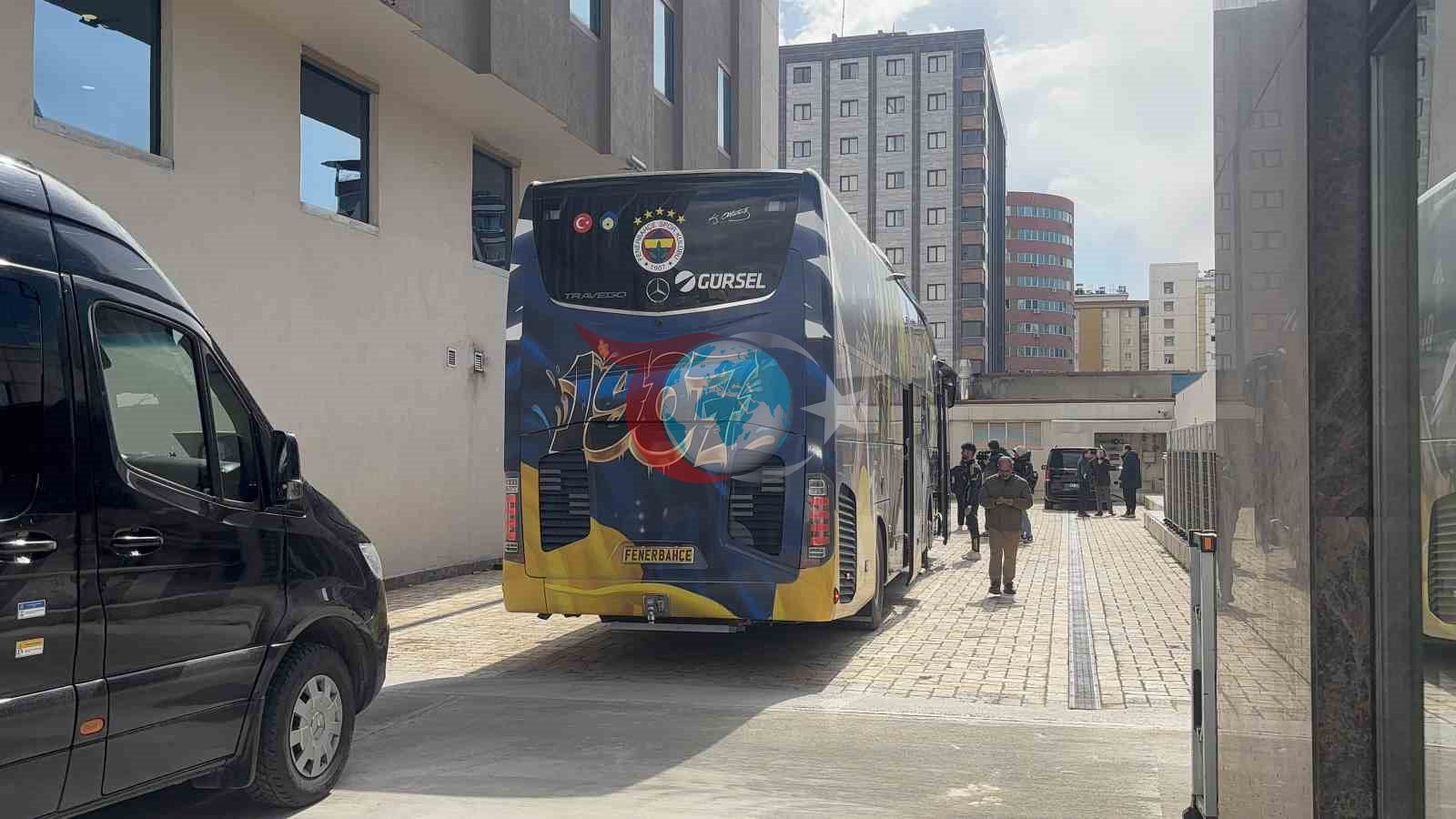 Fenerbahçe, maç günü Gaziantep&rsquo;e geldi