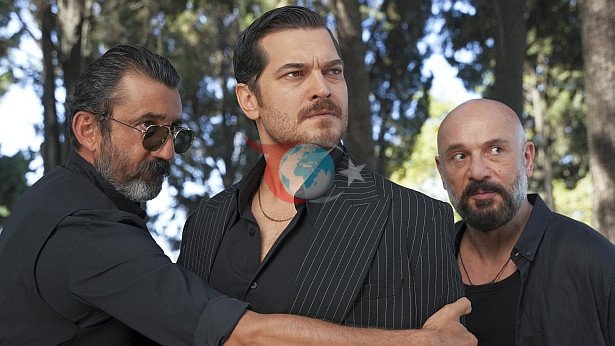 Eşref Rüya'nın düşen reytingi Çağatay Ulusoy'un uykularını kaçırıyor - Resim : 2