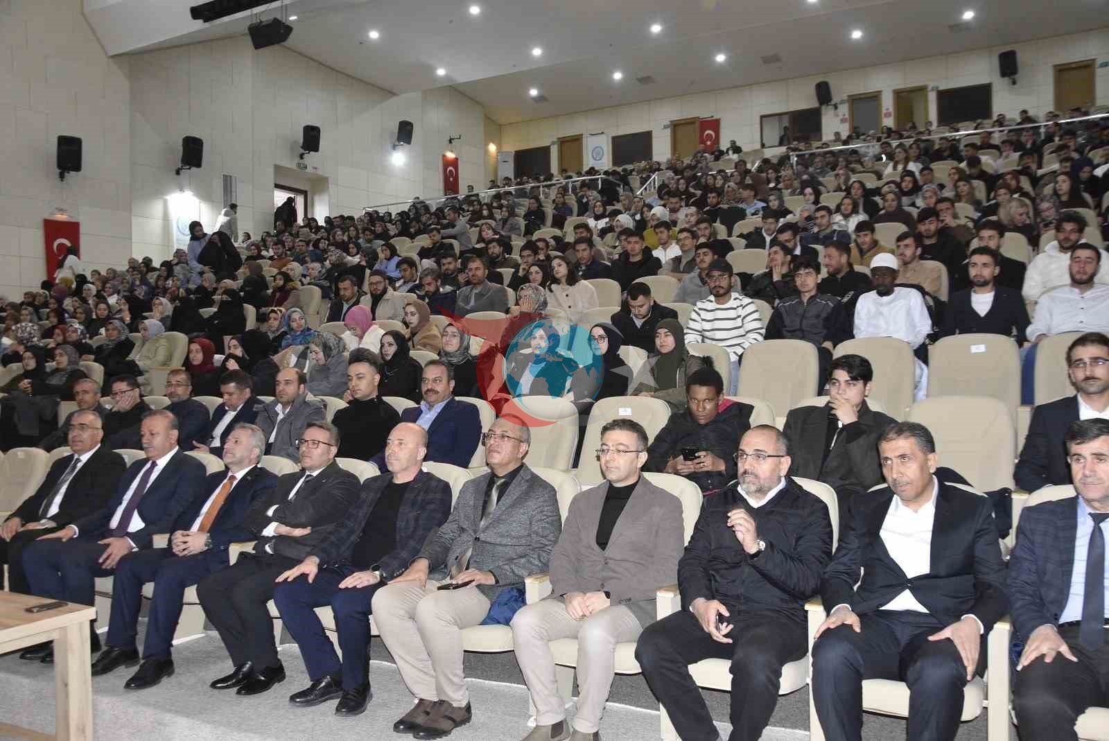 Bitlis Eren Üniversitesi’nde Heyecanlı Kur’an-ı Kerim Tilaveti Yarışması