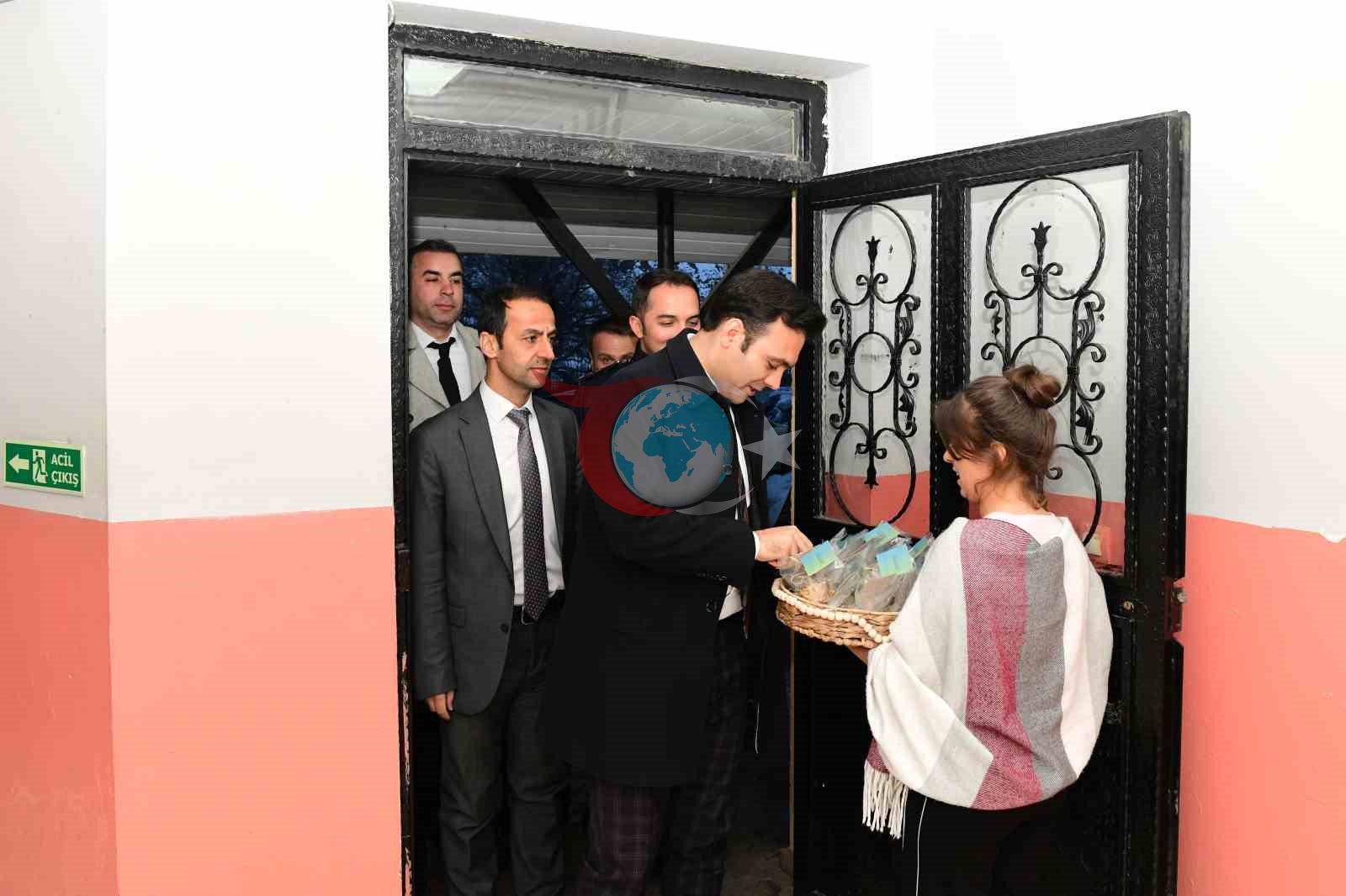 Çatak'ta Öğrencilerle Birlikte İftar Etkinliği Gerçekleştirildi