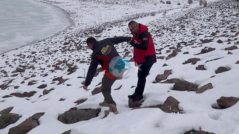 Kentte hayat durdu Baraj buz tuttu, sıcaklık eksi 20 derece düştü