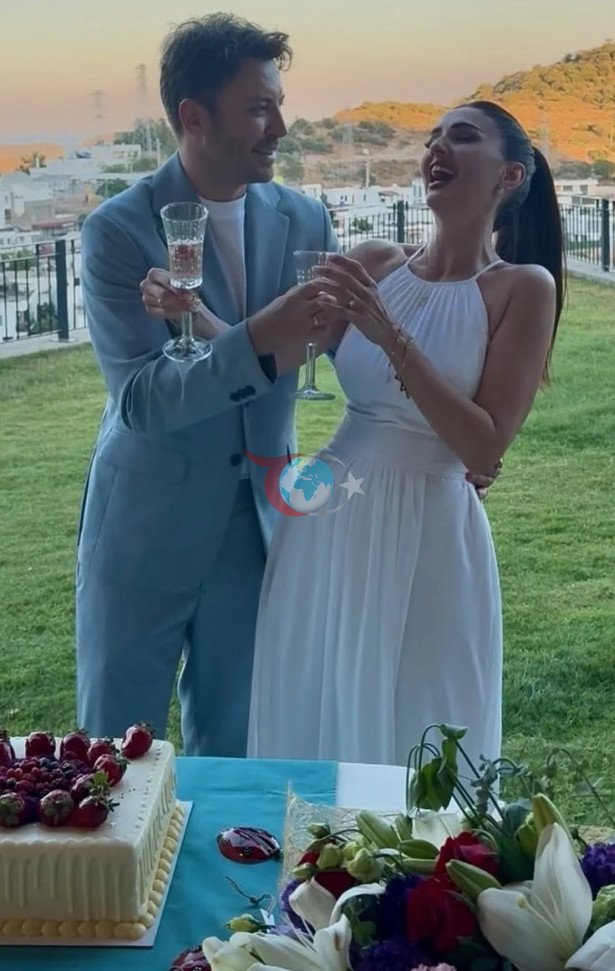 Tolga Güleç ile Öykü Cengiz nik&acirc;h masasına oturuyor - Resim : 2