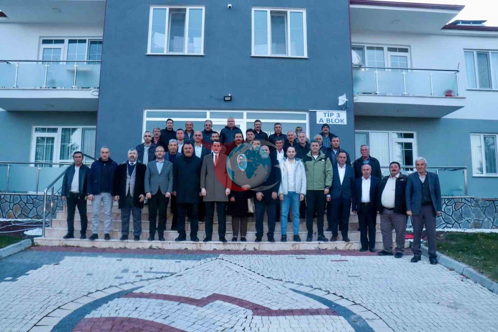 Hisarcık Kaymakamı Atam, muhtarlarla iftar sofrasında buluştu