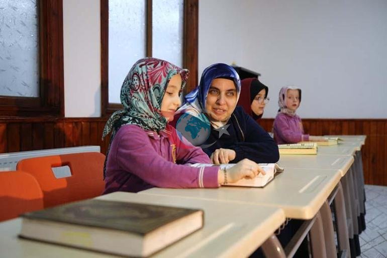 Çevresini silüet olarak gören kadının ilham veren hikayesi: Harika bir şey benim için