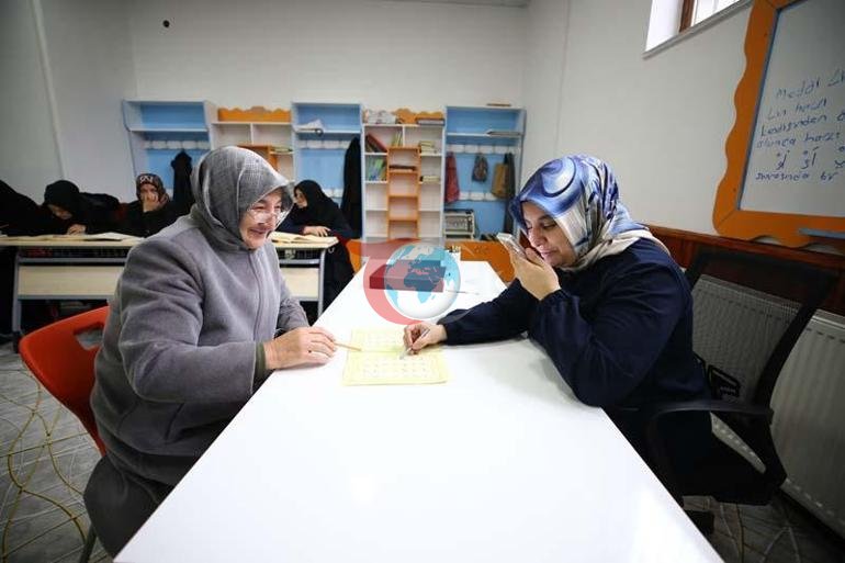 Çevresini silüet olarak gören kadının ilham veren hikayesi: Harika bir şey benim için