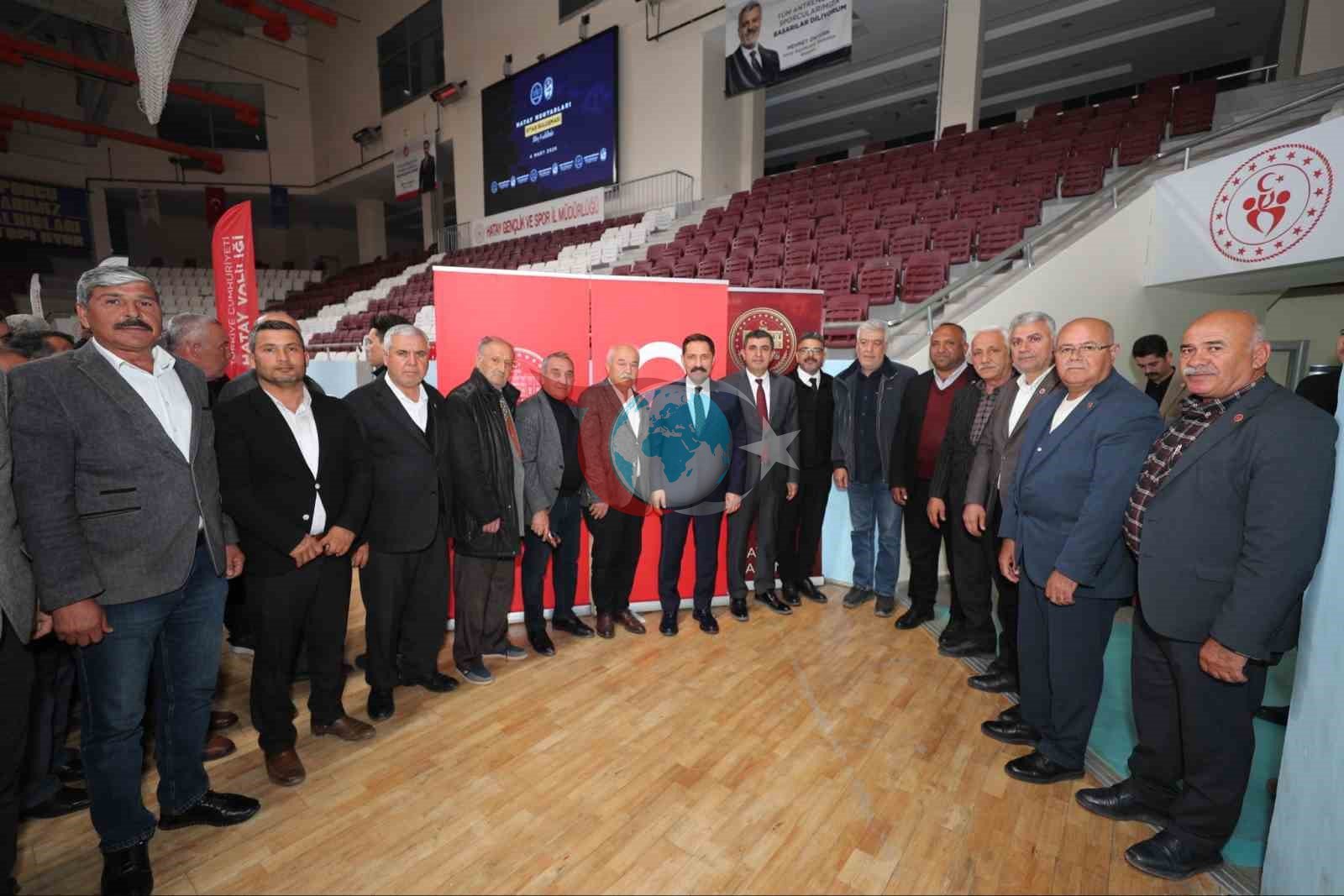 Vali Masatlı, muhtarla iftarda bir araya geldi