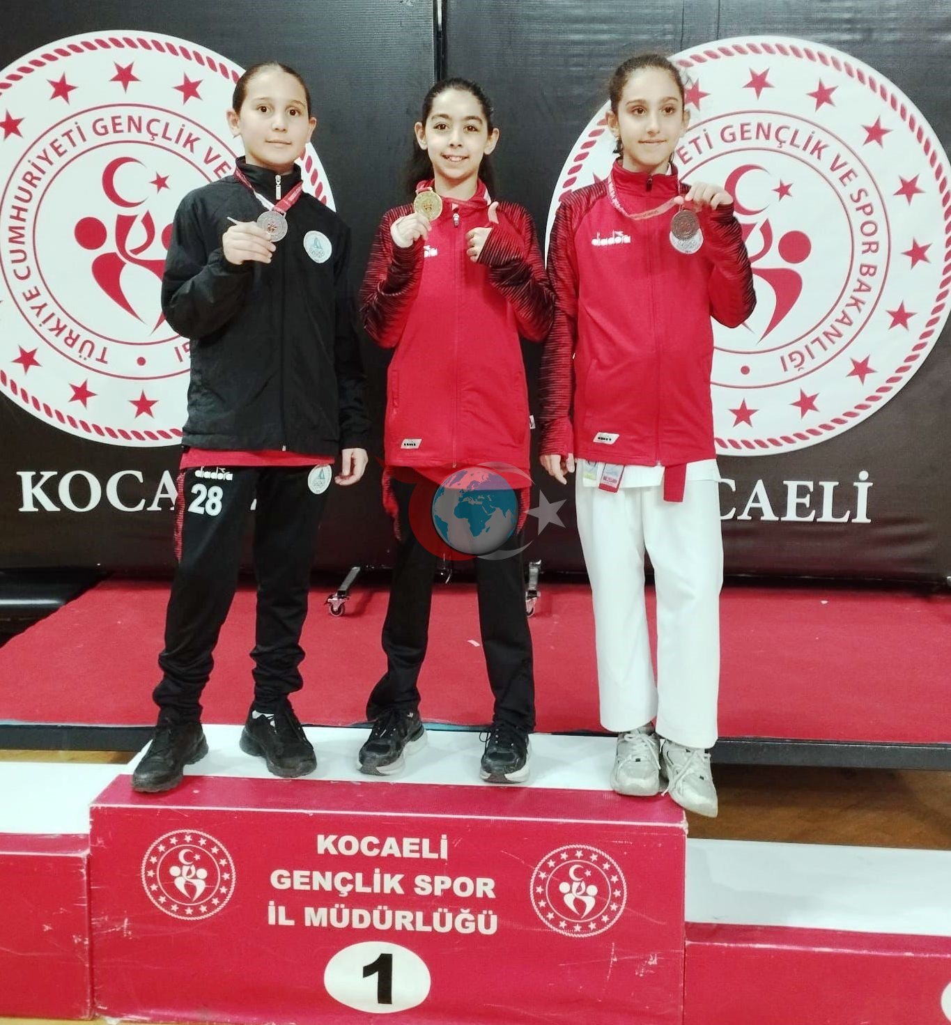 Körfezli karateciler il seçmelerinde 20 madalya kazandı