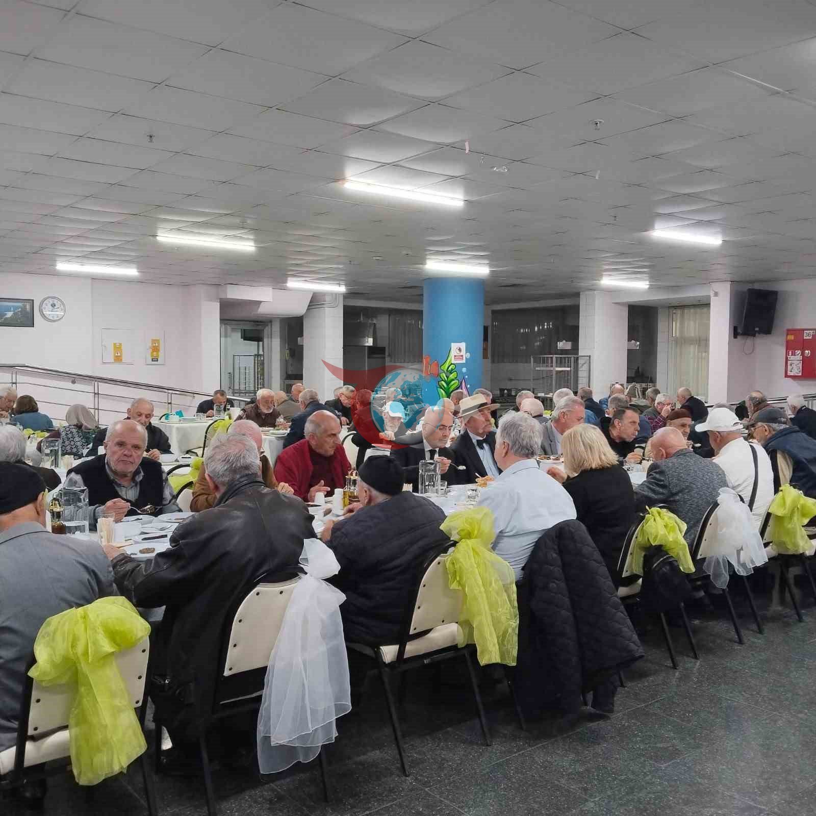 BURTOM&rsquo;dan huzurevinde gönül sofrası