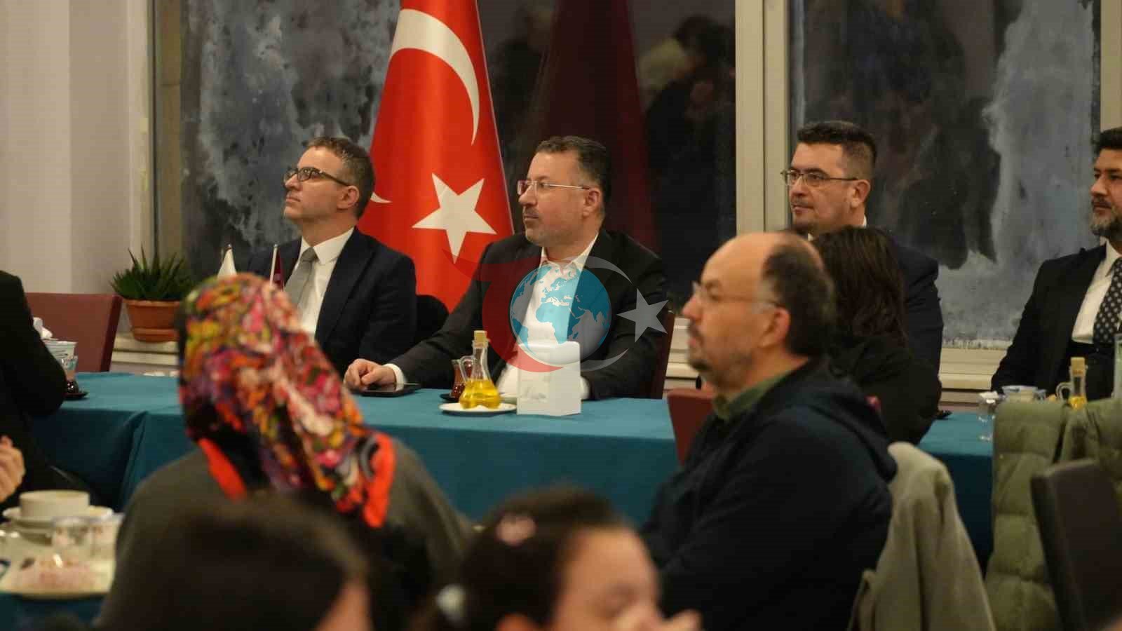 Rektör Kırışık: 
