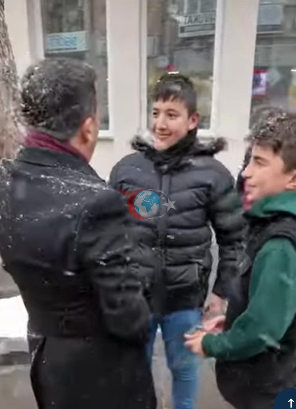 Başkan Arı, hafızlık öğrencilerini makamında ağırladı