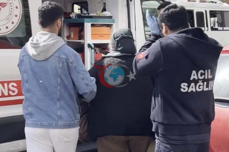 İndirim izdihamı Ezilen ve bayılan vatandaşlar hastanelik oldu