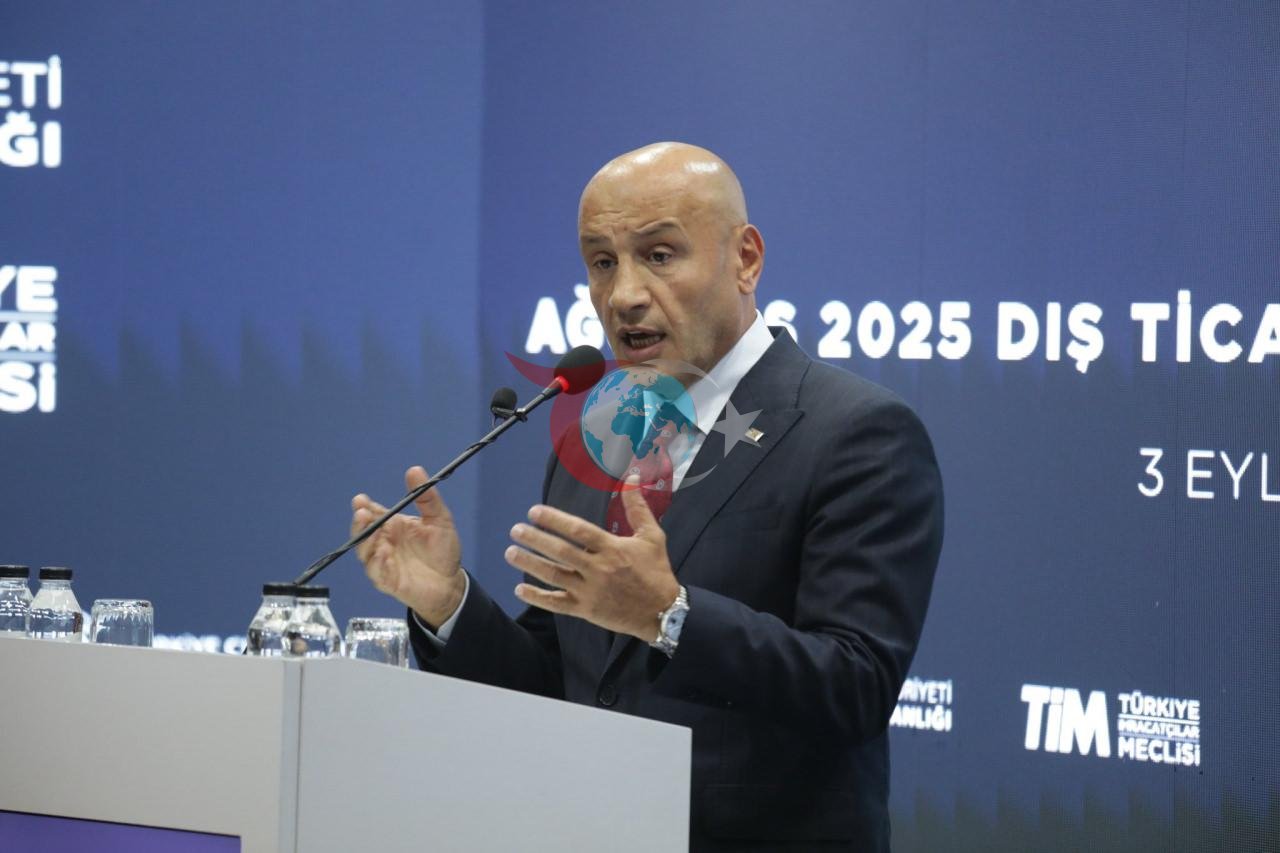 Türkiye İhracatçılar Meclisi Başkanı Mustafa Gültepe, 'TİM Ağustos 2025 Dış Ticaret Rakamları Açıklama Programı'nda katılımcılara hitap ederken, 3 Eylül 2025