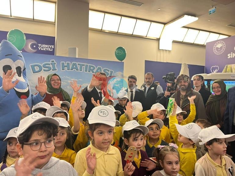 Bakan Yumaklı: Gübre stoklarımızda problem yok
