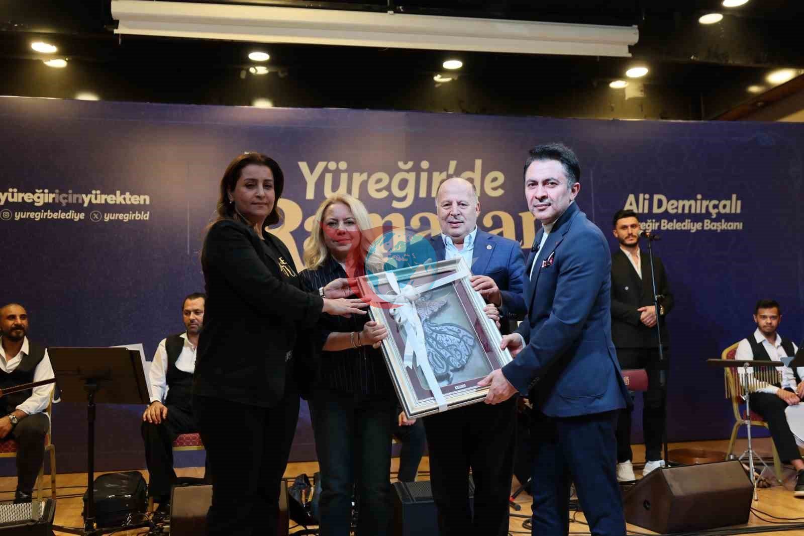 Yüreğir&rsquo;de gönüllere dokunan konser