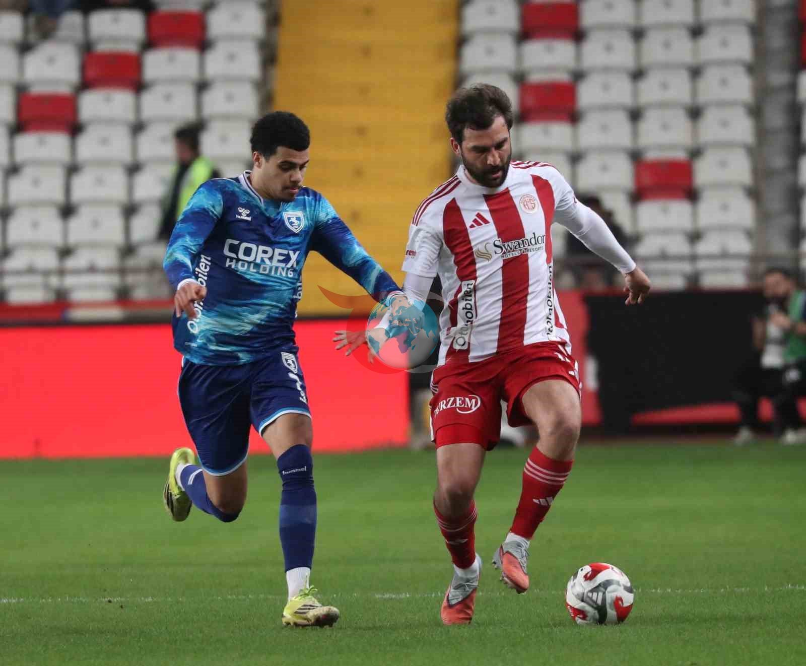 Ziraat Türkiye Kupası: Antalyaspor: 0 - Samsunspor: 0 (İlk yarı)