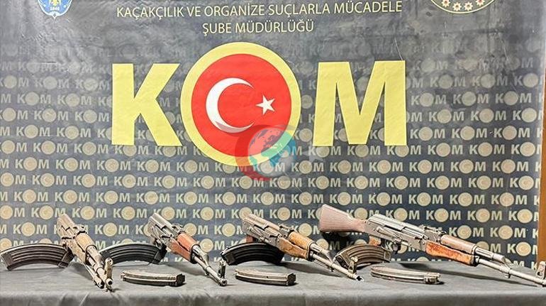 Yer: Hatay Polisten kaçarken içi kalaşnikof dolu çuvalı yola attılar