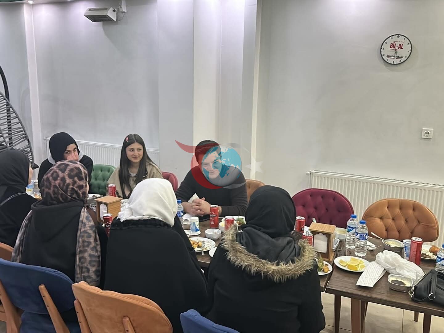 Bingรถlโde รงocuklar ve aileleri iรงin iftar programฤฑ dรผzenlendi