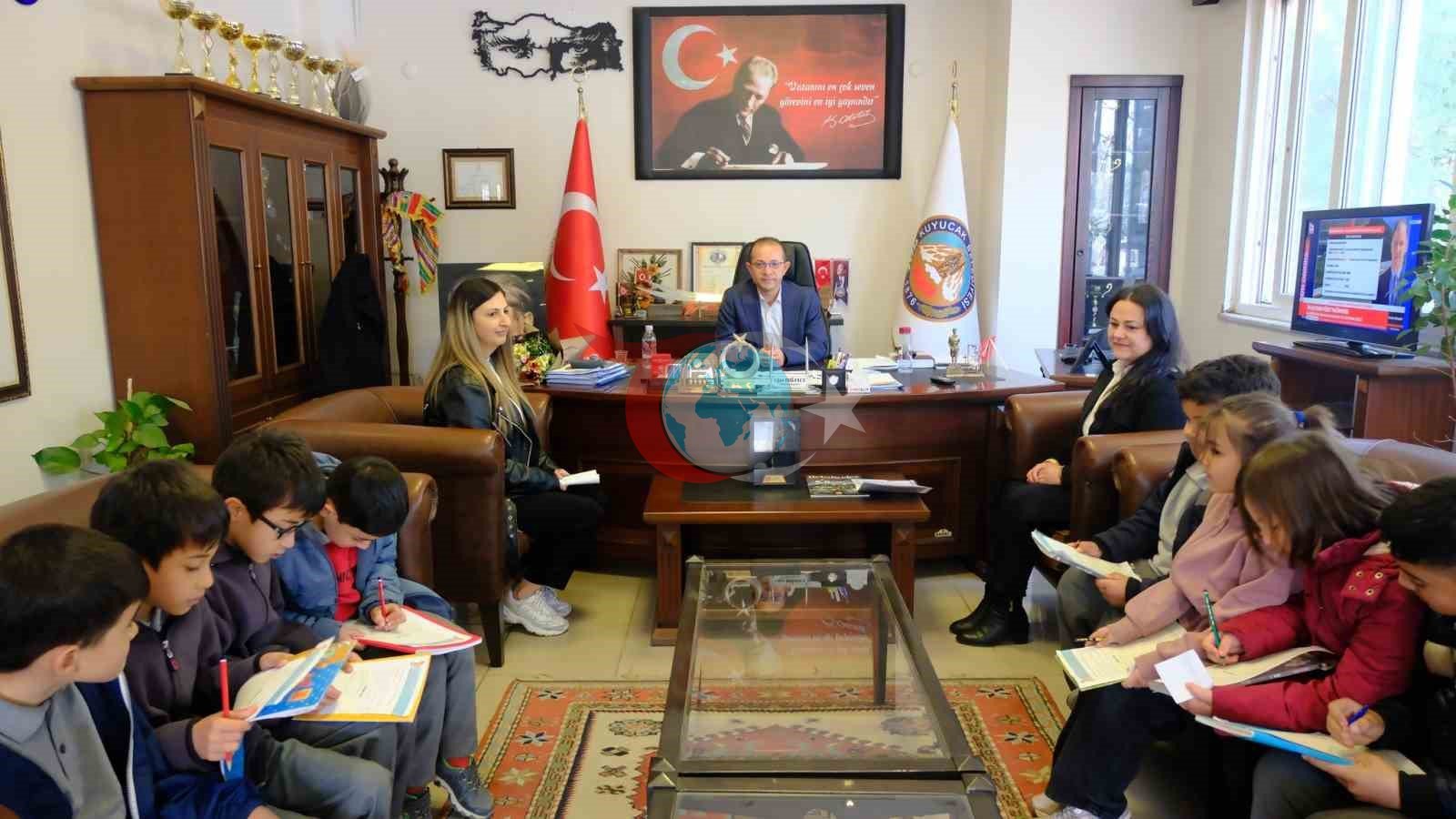 Baลkan Doฤanca, รถฤrencilerin sorularฤฑnฤฑ cevapladฤฑ