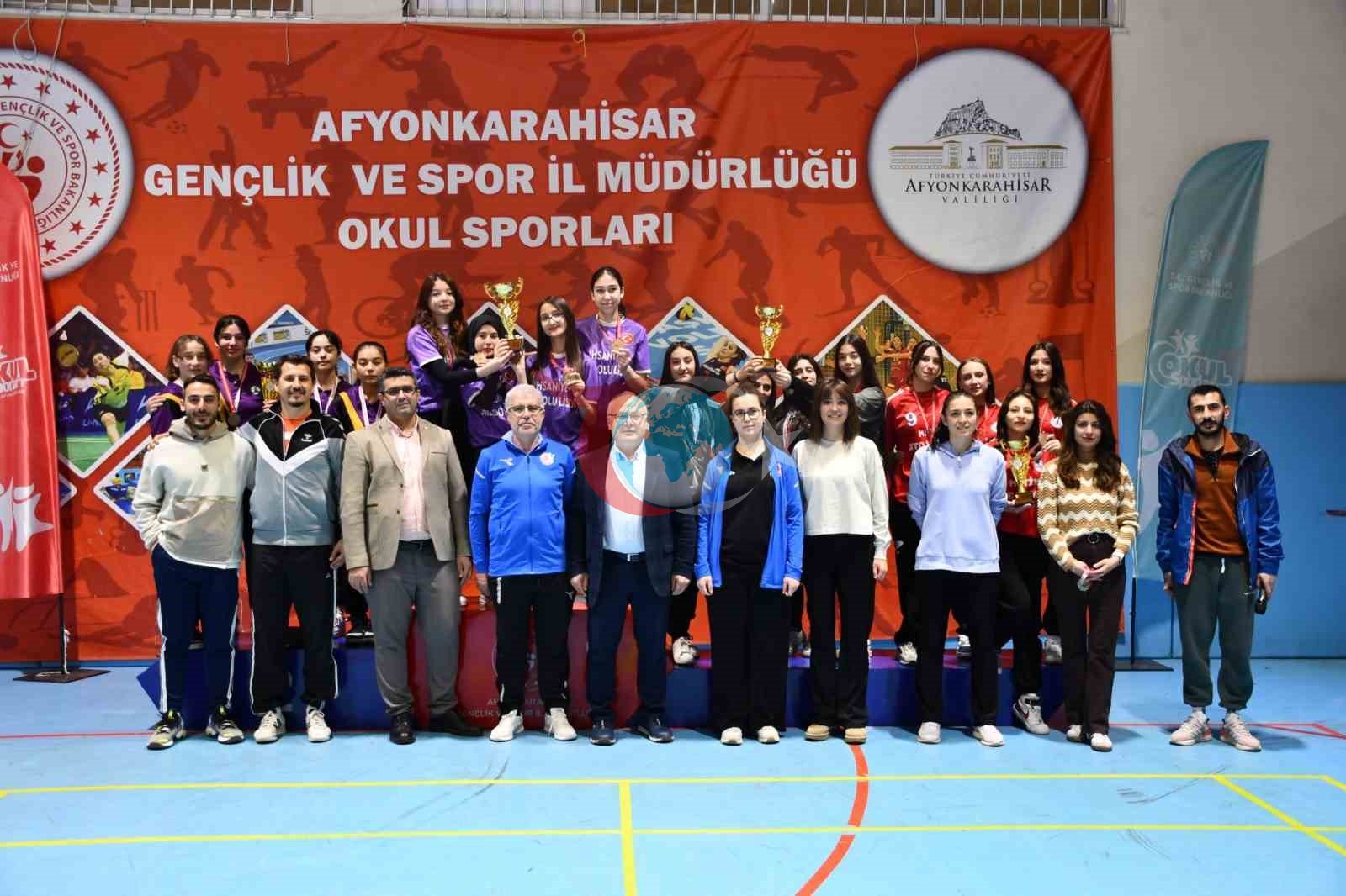 Dart müsabakalarında kazananlar belli oldu