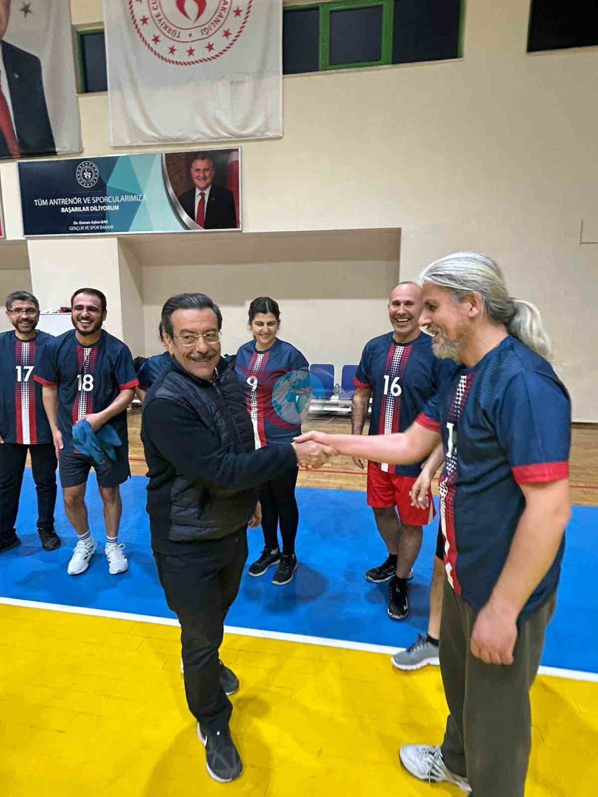 Burhaniye&rsquo;de Ramazan coşkusuna spor heyecanıda eşlik ediyor