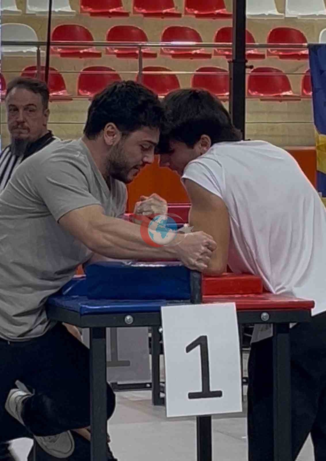 BEUN&rsquo;lu Dünya Şampiyonu İsmail Hacı Bekar&rsquo;dan çifte altın madalya