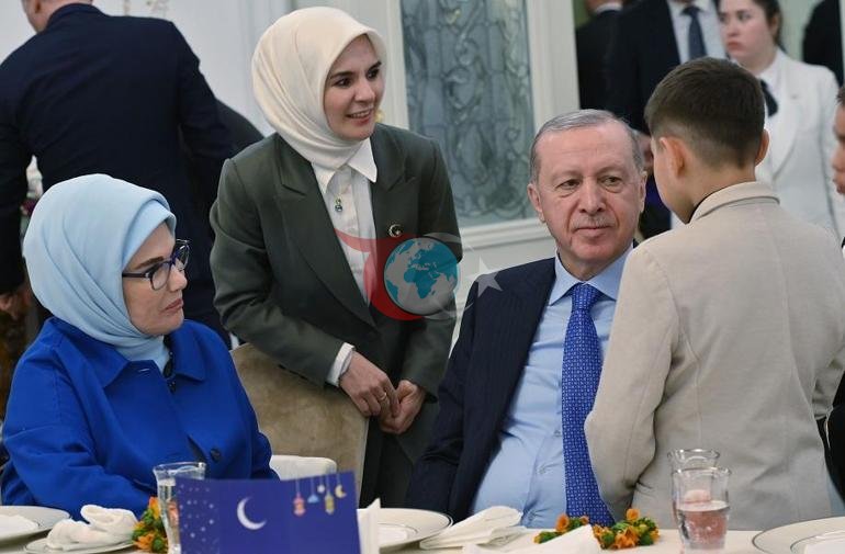 Cumhurbaลkanฤฑ Erdoฤan, devlet himayesindeki รงocuklarla iftarda buluลtu