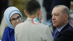 Cumhurbaşkanı Erdoğan, devlet himayesindeki çocuklarla iftarda bir araya geldi