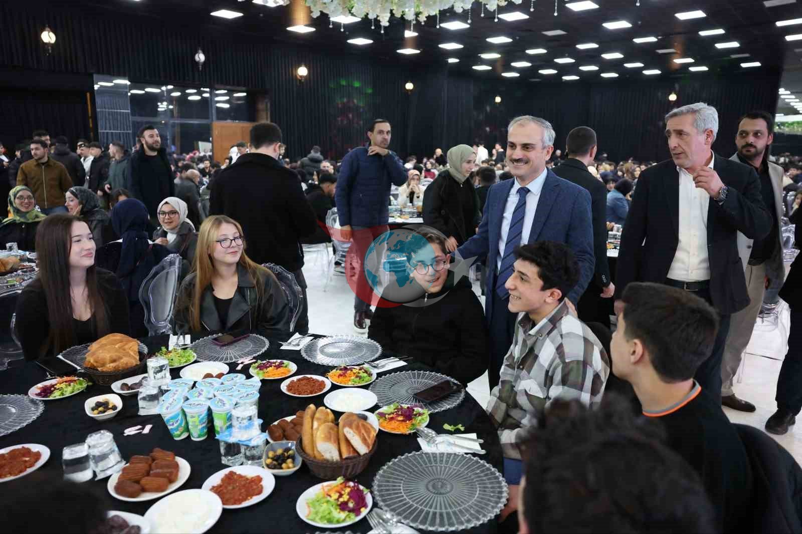 Çayırova Belediyesi'nden YKS Öğrencilerine Destek