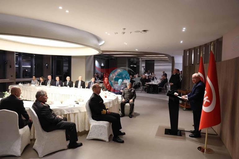 Milli Savunma Bakanı Güler, iftarda OYAK üst yönetimiyle bir araya geldi