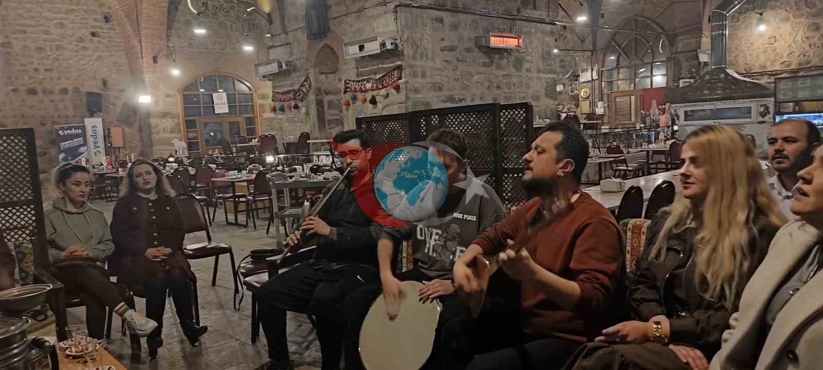 Vezirköprü’de türkü gecesi