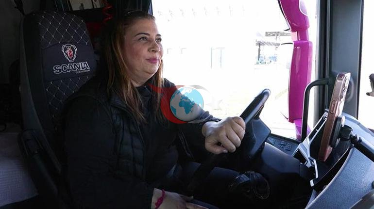 Pembe TIRıyla Avrupaya açıldı, gören bir daha bakıyor: Şaşırıyorlar